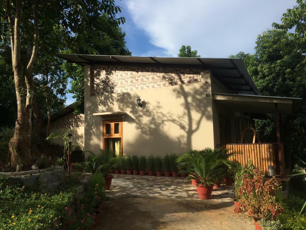 Mandu The Escape Hotel Kāziranga Exterior photo